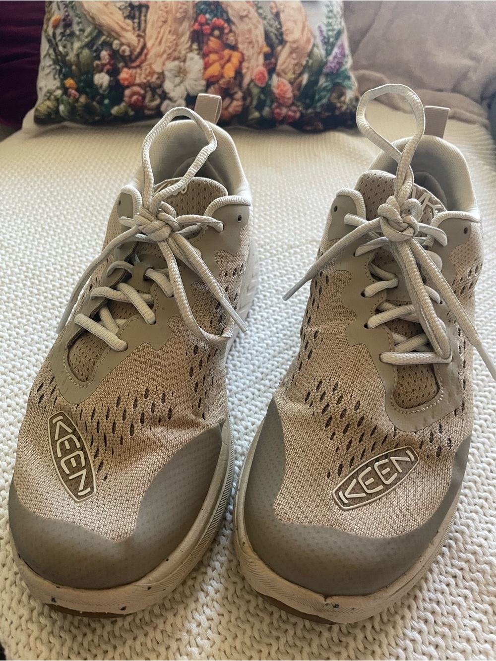 Keen Beige and White Women's Sneakers GUC